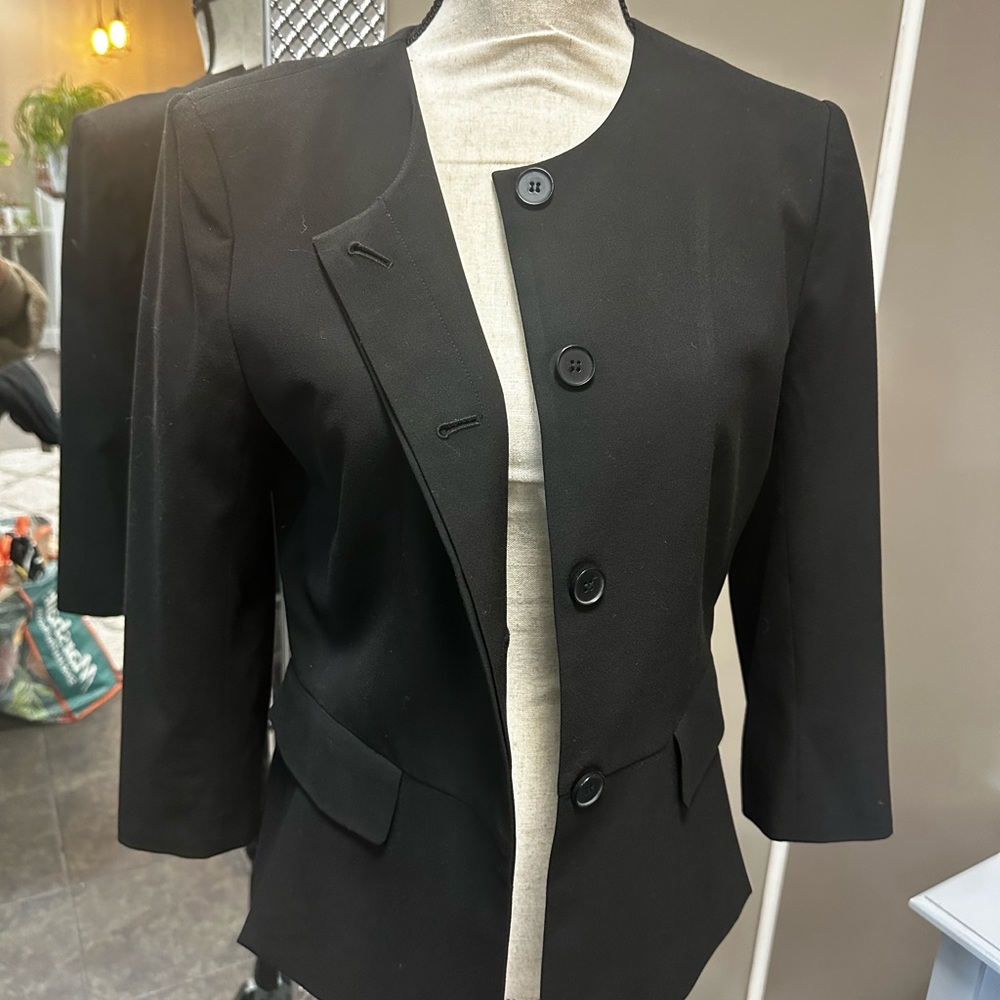 Elegant Black Women's Jacket